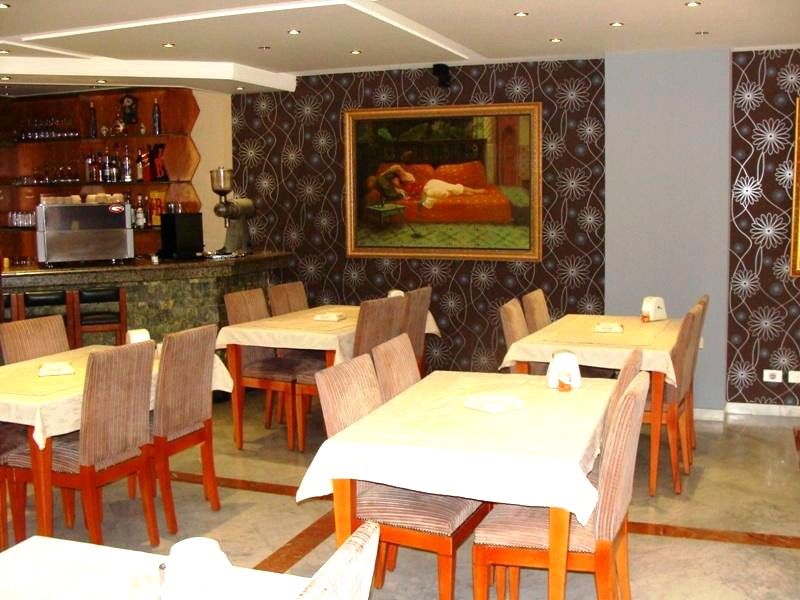 Camelot Hotel Джуния Экстерьер фото