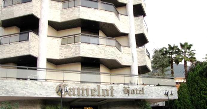 Camelot Hotel Джуния Экстерьер фото