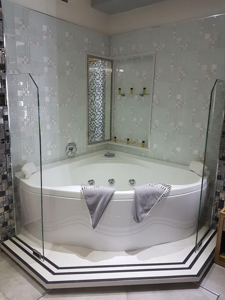 Camelot Hotel Джуния Экстерьер фото